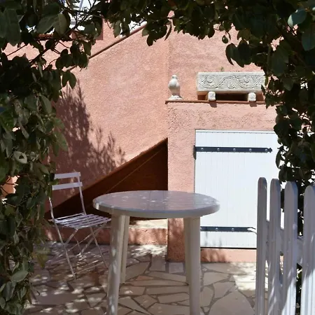 Appartement Fleury-saint-pierre-la-mer, 1 Piece, 2 Personnes - Fr-1-229d-656 *